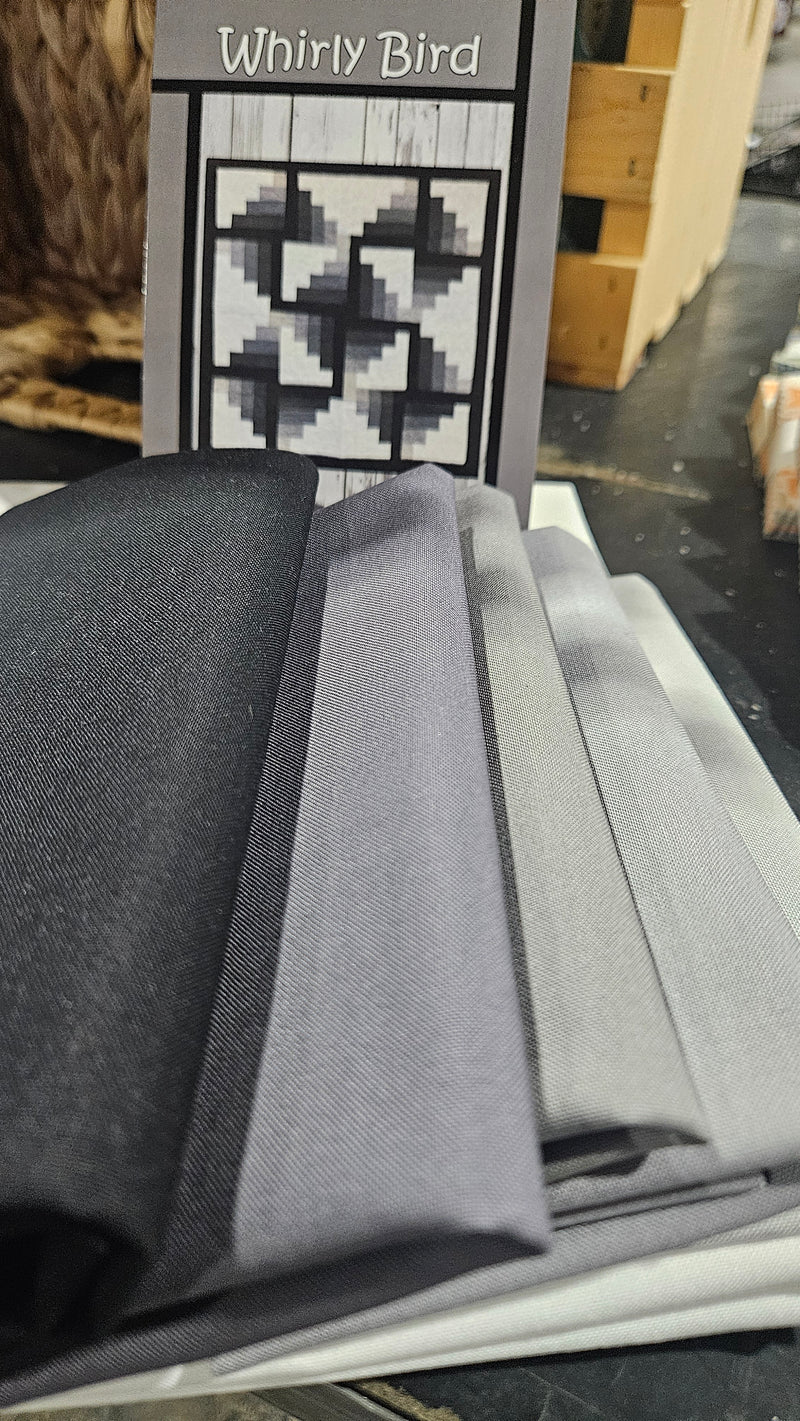 Whirly Bird Quilt Kit