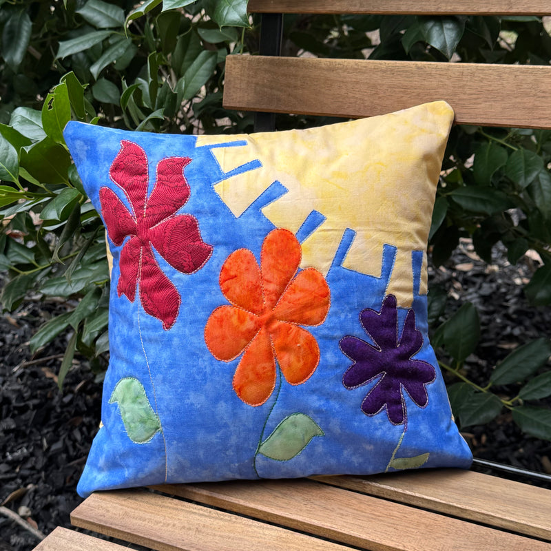 Heart of America Quilt Festival Workshop – Flower Pillow Project Beginner (4/13/25 9am - 1pm)