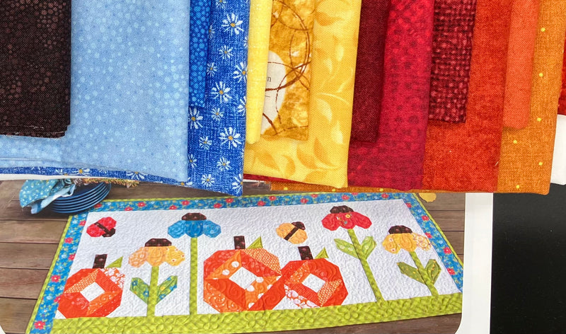 Trendy Table Runners-Autumn Garden