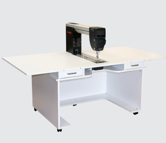 Bernina Q 16