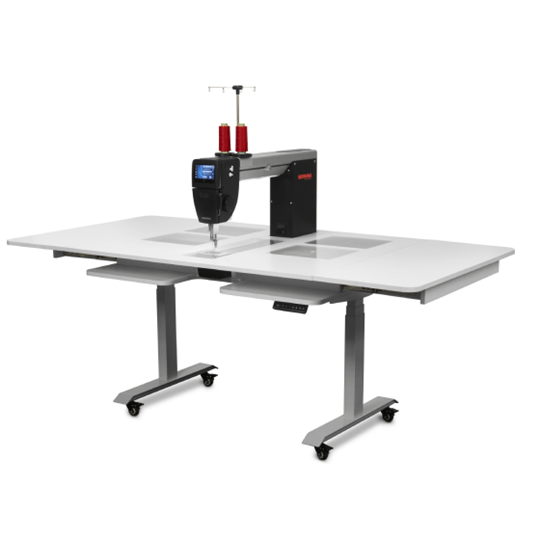 Bernina Q 16