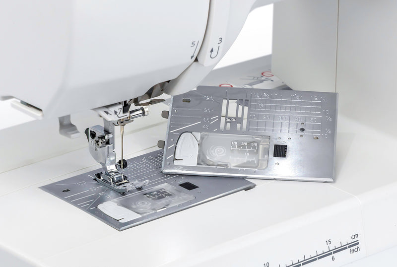 Janome Memory Craft 1000