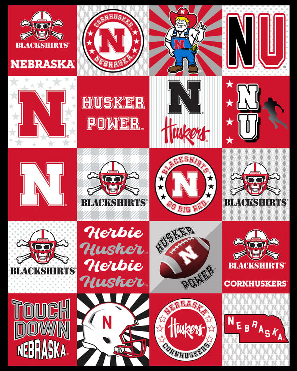 NCAA - UNL T-Shirt Minky Panel