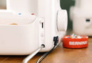Bernina - L 660 - Overlocker - Fabric Bash