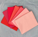 Fat Quarter Bundle - Solids - Fabric Bash