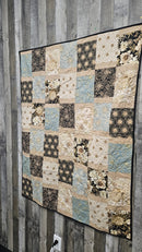 Sample - Gold Flower Quilt - Fabric Bash