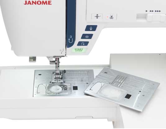 Janome Skyline S9